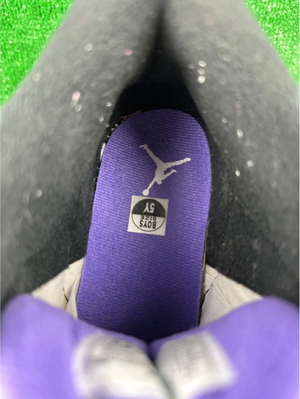 Size 5Y - Jordan 3 Retro Mid Dark Iris (GS)